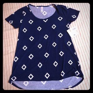 LulaRoe Classic T, size XS